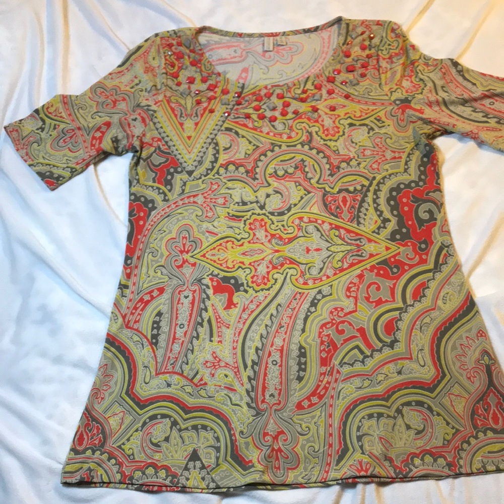 Woman’s business casual top